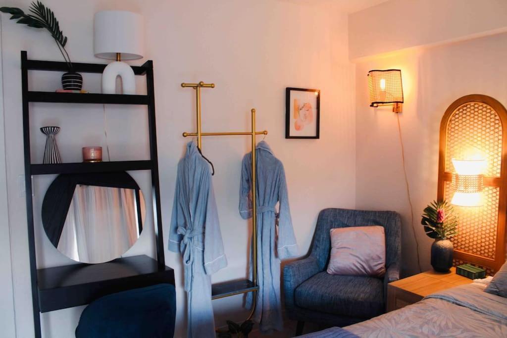 Seashore Waikiki Studio 1 Block From A Beach No Resort Fees Honolulu Kültér fotó